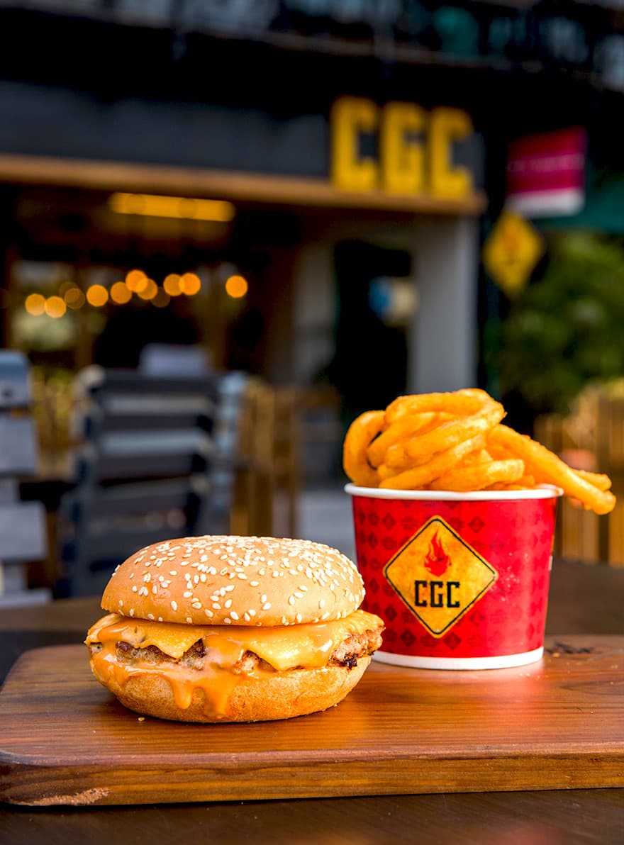 CGC burgers & fast food photography by Qaurus, frame 3 of 5