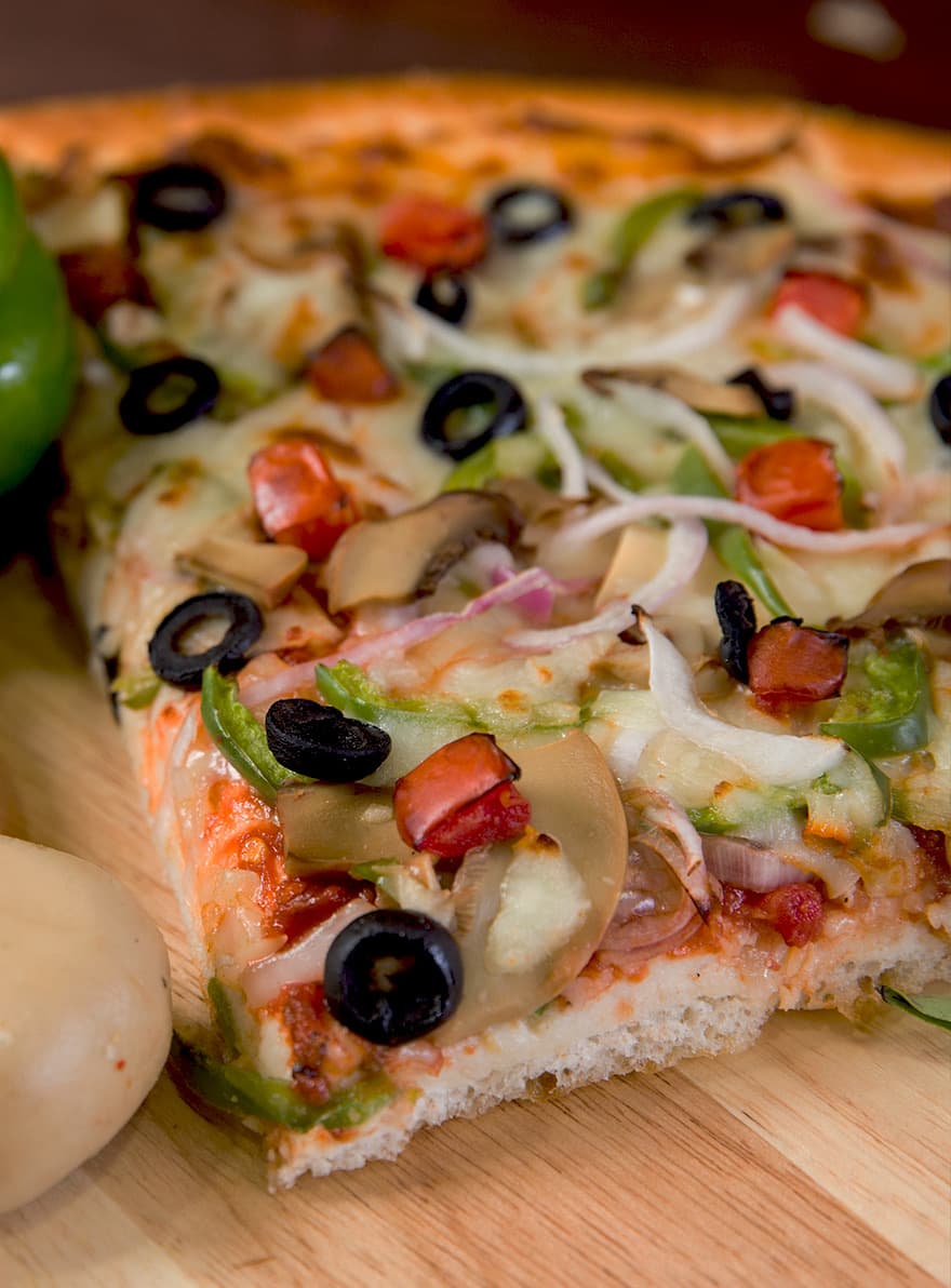 Fredrigo's Pizza pizzeria photography by Qaurus, frame 2 of 5